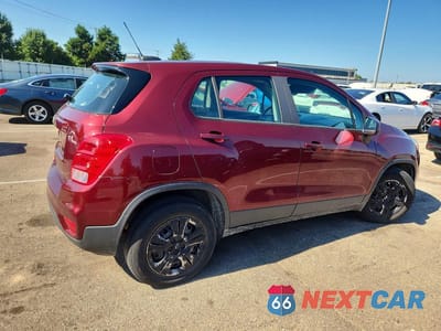 Trzecie zdjęcie samochodu z tyłu: 2017 CHEVROLET TRAX LS VIN:3GNCJKSB2HL193763 - miniatura