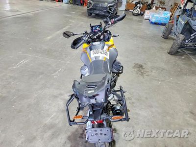 Zdjęcie 6 z 9 samochodu: 2024 MOTO GUZZI STELVIO ARAS VIN:ZGUMGUE13RM000020 - miniatura