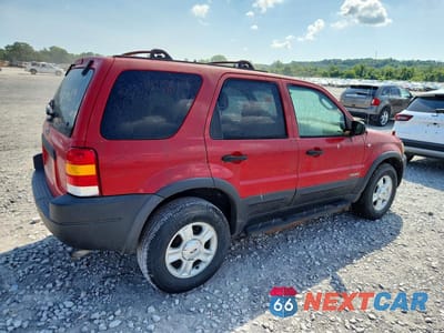Trzecie zdjęcie samochodu z tyłu: 2002 FORD ESCAPE XLT VIN:1FMYU031X2KC61389 - miniatura