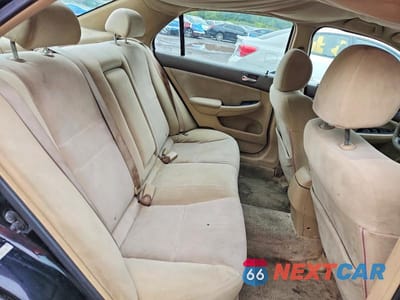 Zdjęcie 10 z 12 samochodu: 2004 HONDA ACCORD LX VIN:1HGCM56314A141547 - miniatura