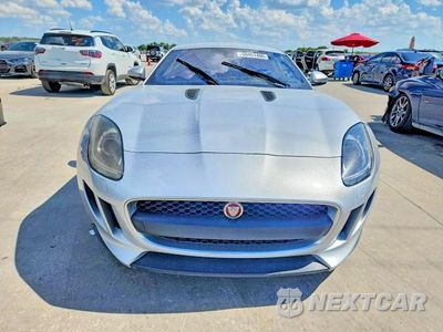 Piąte zdjęcie samochodu w środku: 2017 JAGUAR F-TYPE VIN:SAJWA6ATXH8K36916 - miniatura