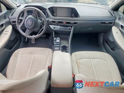 Zdjęcie 8 z 12 samochodu: 2023 HYUNDAI SONATA SE VIN:KMHL24JA6PA296714 - miniatura