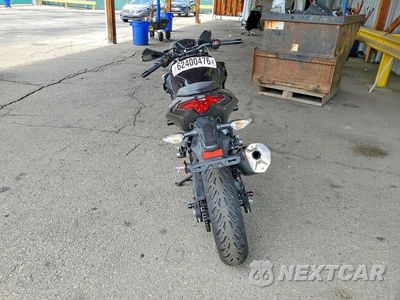 Czwarte zdjęcie samochodu z boku: 2025 KAWASAKI ER500 VIN:ML5ERGE14SDA63536 - miniatura
