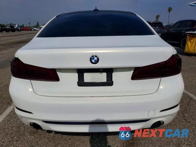 Zdjęcie 6 z 12 samochodu: 2019 BMW 530E VIN:WBAJA9C55KB399635 - miniatura