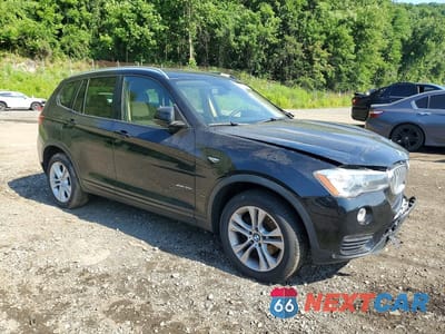 Czwarte zdjęcie samochodu z boku: 2017 BMW X3 XDRIVE35I VIN:5UXWX7C58H0U42850 - miniatura