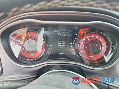Zdjęcie 9 z 12 samochodu: 2023 DODGE CHALLENGER SRT HELLCAT VIN:2C3CDZC96PH562902 - miniatura