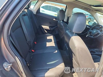 Zdjęcie 10 z 12 samochodu: 2020 VOLKSWAGEN JETTA SEL VIN:3VWE57BUXLM105174 - miniatura