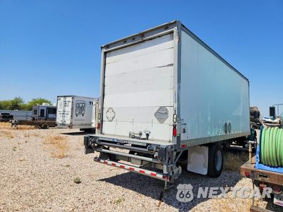 Trzecie zdjęcie samochodu z tyłu: 2013 FREIGHTLINER BUSINESS CLASS M2 BOX TRUCK VIN:1FVACXDT7DHBZ9376 - miniatura
