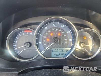 Zdjęcie 9 z 12 samochodu: 2015 TOYOTA COROLLA LE VIN:5YFBURHE2FP209904 - miniatura