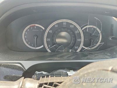 Zdjęcie 9 z 12 samochodu: 2017 HONDA ACCORD LX VIN:1HGCR2F3XHA273020 - miniatura