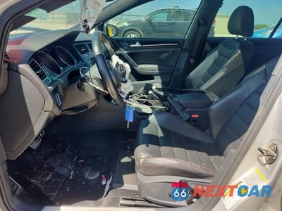 Zdjęcie 7 z 12 samochodu: 2015 VOLKSWAGEN GTI 2.0T VIN:3VW4T7AUXFM007298 - miniatura