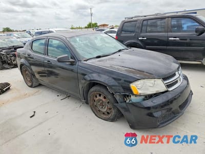 Czwarte zdjęcie samochodu z boku: 2013 DODGE AVENGER SE VIN:1C3CDZAB3DN610672 - miniatura