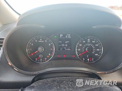 Zdjęcie 9 z 13 samochodu: 2018 KIA FORTE LX VIN:3KPFK4A79JE213139 - miniatura