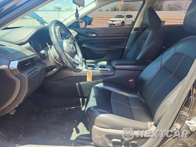Zdjęcie 7 z 12 samochodu: 2019 NISSAN ALTIMA SR VIN:1N4BL4CV2KN311553 - miniatura