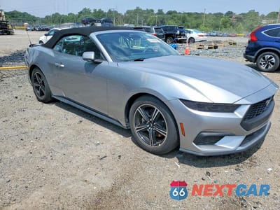 Czwarte zdjęcie samochodu z boku: 2025 FORD MUSTANG VIN:1FAGP8UH6S5118624 - miniatura