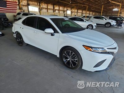 Czwarte zdjęcie samochodu z boku: 2018 TOYOTA CAMRY SE VIN:JTNB11HK6J3024171 - miniatura