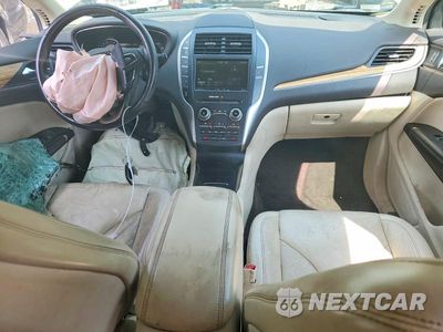 Zdjęcie 8 z 12 samochodu: 2015 LINCOLN MKC VIN:5LMTJ2AH9FUJ08640 - miniatura