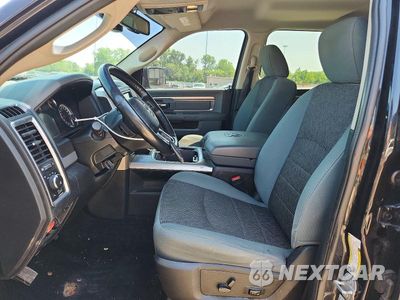 Zdjęcie 7 z 12 samochodu: 2017 RAM 1500 SLT VIN:3C6RR7LT3HG688344 - miniatura