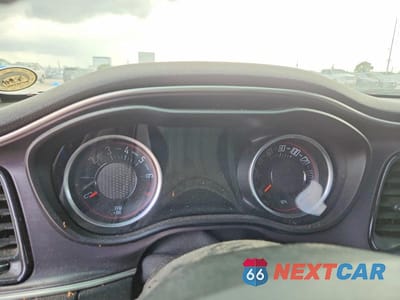 Zdjęcie 9 z 12 samochodu: 2017 DODGE CHALLENGER SXT VIN:2C3CDZAG7HH658377 - miniatura