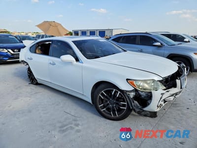 Czwarte zdjęcie samochodu z boku: 2008 LEXUS LS 460 VIN:JTHBL46F985058415 - miniatura