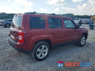 Trzecie zdjęcie samochodu z tyłu: 2014 JEEP PATRIOT LATITUDE VIN:1C4NJPFB3ED510265 - miniatura