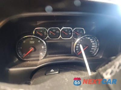 Zdjęcie 9 z 12 samochodu: 2018 GMC SIERRA K1500 SLE VIN:3GTU2MEC8JG147024 - miniatura