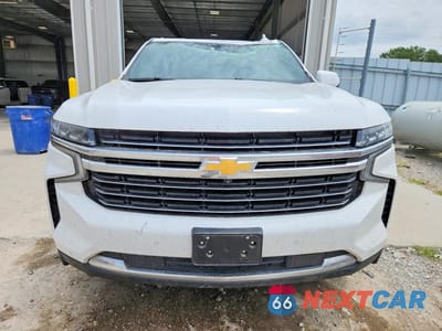 Piąte zdjęcie samochodu w środku: 2024 CHEVROLET SUBURBAN K1500 LT VIN:1GNSKCKD0RR299770 - miniatura