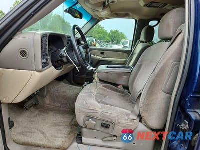 Zdjęcie 7 z 13 samochodu: 2002 CHEVROLET SUBURBAN K1500 VIN:1GNFK16Z72J317147 - miniatura