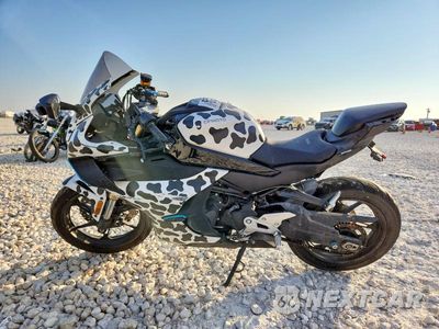 Trzecie zdjęcie samochodu z tyłu: 2024 CF MOTO 450SS VIN:LCEPESLA1R6011292 - miniatura