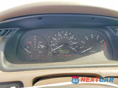 Zdjęcie 9 z 12 samochodu: 2000 TOYOTA CAMRY LE VIN:4T1BG22K1YU958191 - miniatura