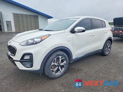 2020 KIA SPORTAGE LX KNDPMCAC3L7704010 - główne zdjęcie licytacji z USA - miniatura
