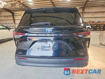 Zdjęcie 6 z 14 samochodu: 2025 TOYOTA SIENNA LE VIN:5TDKRKEC0SS231526 - miniatura