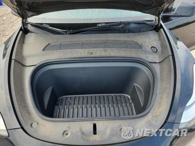 Zdjęcie 11 z 12 samochodu: 2021 TESLA MODEL Y VIN:5YJYGDEE7MF285961 - miniatura