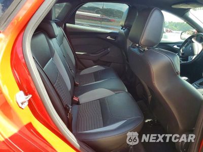 Zdjęcie 10 z 12 samochodu: 2016 FORD FOCUS ST VIN:1FADP3L96GL227409 - miniatura