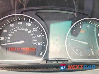 Zdjęcie 9 z 13 samochodu: 2007 BMW X3 3.0SI VIN:WBXPC93427WF14793 - miniatura
