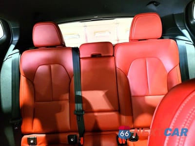 Zdjęcie 10 z 13 samochodu: 2019 VOLVO XC40 T5 MOMENTUM VIN:YV4162UK2K2127783 - miniatura