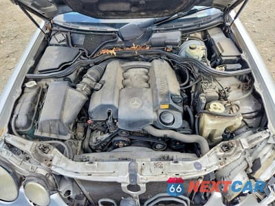 Zdjęcie 11 z 12 samochodu: 2001 MERCEDES-BENZ E 320 VIN:WDBJF65J91B337925 - miniatura