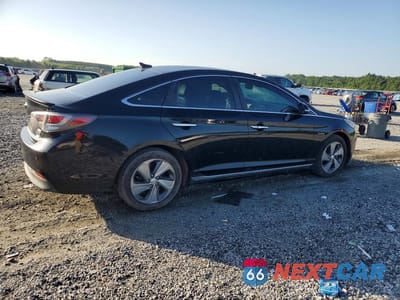 Trzecie zdjęcie samochodu z tyłu: 2016 HYUNDAI SONATA PLUG-IN HYBRID LIMITED VIN:KMHE54L23GA021470 - miniatura