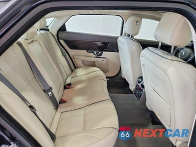 Zdjęcie 10 z 12 samochodu: 2015 JAGUAR XJL PORTFOLIO VIN:SAJWJ2GD9F8V88617 - miniatura