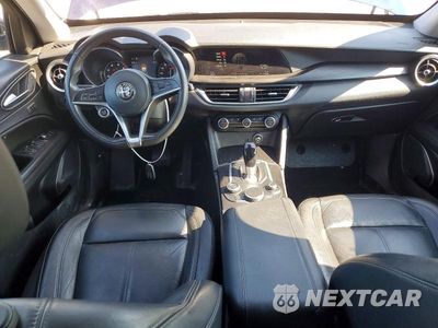 Zdjęcie 8 z 13 samochodu: 2018 ALFA ROMEO STELVIO VIN:ZASFAKAN6J7B81313 - miniatura