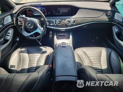 Zdjęcie 8 z 12 samochodu: 2019 MERCEDES-BENZ S 560 4MATIC VIN:WDDUG8GB7KA462402 - miniatura