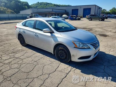 Czwarte zdjęcie samochodu z boku: 2014 NISSAN SENTRA S VIN:3N1AB7AP3EL692254 - miniatura