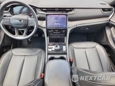 Zdjęcie 8 z 13 samochodu: 2025 JEEP GRAND CHEROKEE L LIMITED VIN:1C4RJKBG4S8671590 - miniatura
