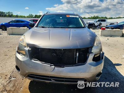 Piąte zdjęcie samochodu w środku: 2015 NISSAN ROGUE SELECT S VIN:JN8AS5MT5FW657290 - miniatura
