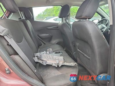 Zdjęcie 10 z 12 samochodu: 2019 CHEVROLET SPARK 1LT VIN:KL8CD6SA2KC757471 - miniatura