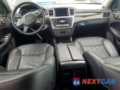 Zdjęcie 8 z 14 samochodu: 2015 MERCEDES-BENZ GL 450 4MATIC VIN:4JGDF6EE3FA495400 - miniatura
