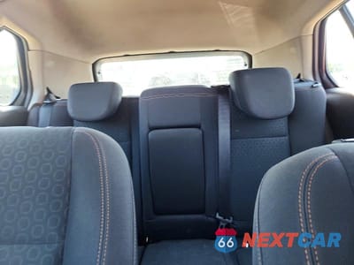 Zdjęcie 10 z 13 samochodu: 2017 CHEVROLET TRAX LS VIN:3GNCJKSB2HL193763 - miniatura
