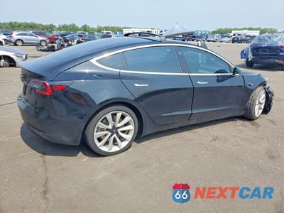 Trzecie zdjęcie samochodu z tyłu: 2020 TESLA MODEL 3 VIN:5YJ3E1EB1LF600529 - miniatura