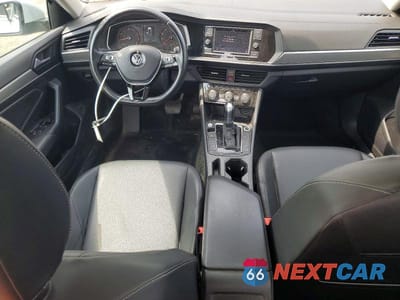 Zdjęcie 8 z 12 samochodu: 2019 VOLKSWAGEN JETTA S VIN:3VWC57BU1KM121723 - miniatura