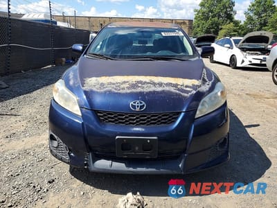 Piąte zdjęcie samochodu w środku: 2010 TOYOTA MATRIX BASE VIN:2T1KU4EEXAC357637 - miniatura